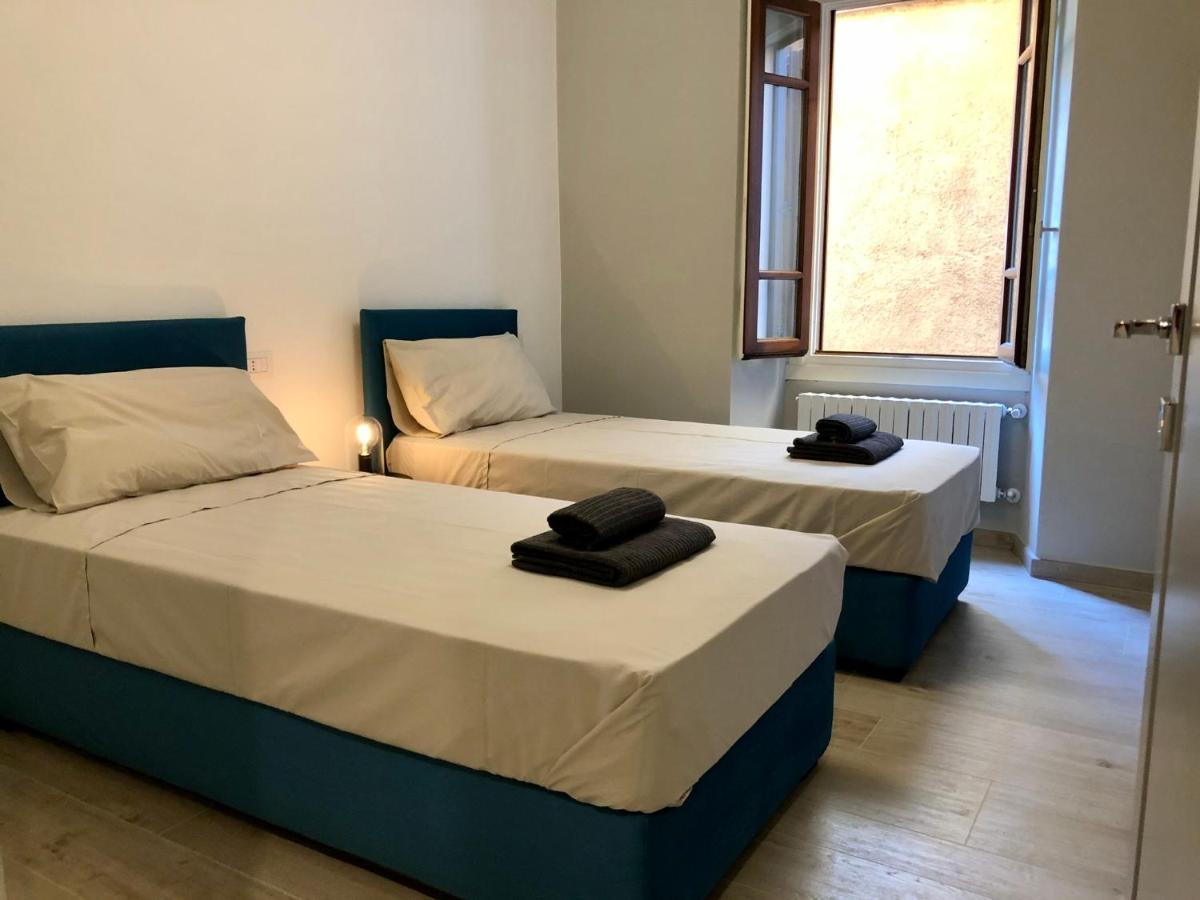 Casa Elisabetta, Affacciata Sul Golfo Apartment Salo Luaran gambar